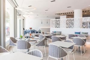 Posezení v ubytování Hotel Planamar by Escampa Hotels