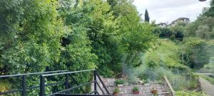 Galería fotográfica de KALE GUESTHOUSE en Gjirokastër 31 fotos más