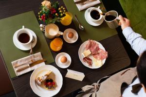 Možnosti raňajok pre hostí v ubytovaní Hotel Du Lac