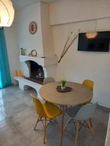 Posezení v ubytování Asteri Sea View Apartment, Seafront