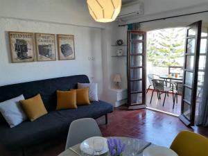 Posezení v ubytování Asteri Sea View Apartment, Seafront