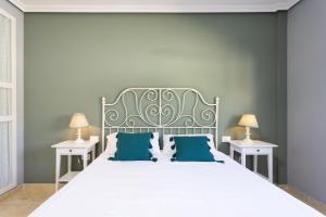 Posteľ alebo postele v izbe v ubytovaní Home2Book Comfy Apt Puertito de Güímar, Pool