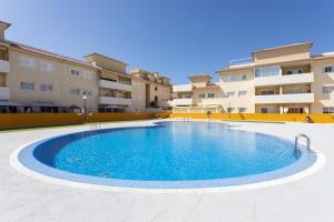 Bazén v ubytovaní Home2Book Comfy Apt Puertito de Güímar, Pool alebo v jeho blízkosti