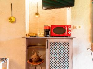 Virtuvė arba virtuvėlė apgyvendinimo įstaigoje Domus Lapidis - Medina