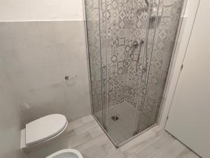A bathroom at Hotel Gran San Bernardo - RICCIONE - FRONTE MARE CON CUCINA