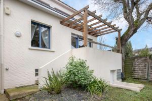 En have udenfor Maison à 300 m de la plage!