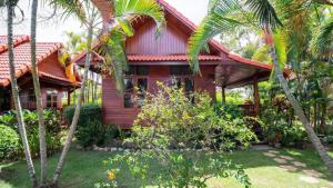 Afbeelding uit fotogalerij van Bangsaray Village Resort in Ban Nong Chap Tao