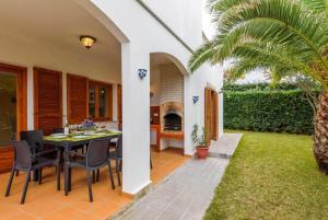 Fotografie z fotogalerie ubytování Villa Joaquina - Puerto de Addaia v destinaci Port d'Addaia