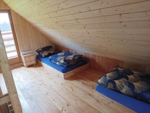 Część wypoczynkowa w obiekcie Drewniany Domek Małgorzatka