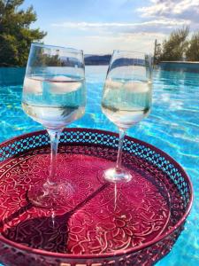 Der Swimmingpool an oder in der Nähe von Holiday house in Split with sea view, terrace, air conditioning, WiFi 4937-1