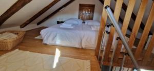 Postel nebo postele na pokoji v ubytování Studio apartman Tomi - seaview
