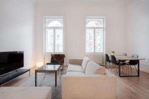 Classical apartment with modern style downtown! 1065 Budapest, 1-3 Podmaniczky utca kép - 2
