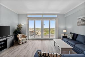 Фотография из галереи Laketown Wharf #2136 by Nautical Properties в Панама-Сити-Бич