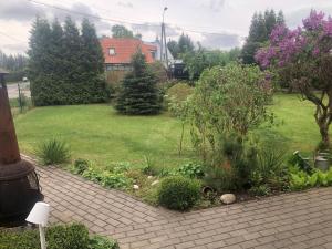 Vonkajšia záhrada v ubytovaní Haus Dajtki