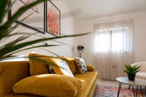 4 ELEMENTS - Luxury Family Apartments的休息区