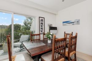 TV a/nebo společenská místnost v ubytování 644 A Renovated Condo at a World-Renowned Resort - Free Wifi and Parking