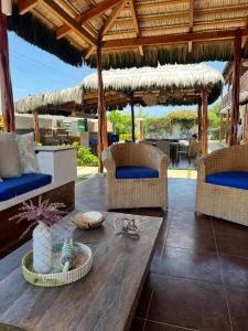 Foto dalla galleria di CASA PUNTA CARNERO a Presidente Tamayo Altre 16 foto