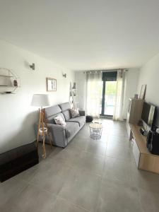 TV a/nebo společenská místnost v ubytování Apartamento Mar Jonica