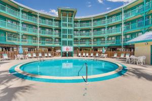 Piscina di Sea Breeze 316 by Vacation Homes Collection o nelle vicinanze