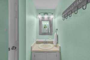 Bagno di Sea Breeze 316 by Vacation Homes Collection