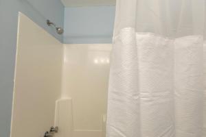 Bagno di Sea Breeze 316 by Vacation Homes Collection