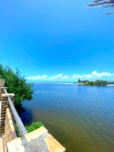 a view of a large body of water at Casa de Praia, na Praia do Presídio in Aquiraz