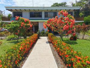 Gallery image of Villa Familiar 7 Quepos Manuel Antonio in Quepos