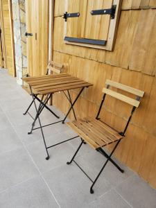 Galeriebild der Unterkunft Family friendly house with a parking space Baske Ostarije, Velebit - 21330 in Brušane
