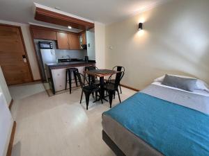 מטבח או מטבחון ב-Apart Hotel Aragon Portal