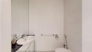 صورة لـ Primestay - Index Tower 1Br in DIFC في دبي