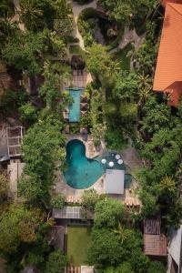 Bazén v ubytování Bali Garden Beach Resort nebo v jeho okolí