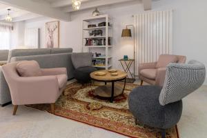 Posezení v ubytování CASA GERRA COMILLAS