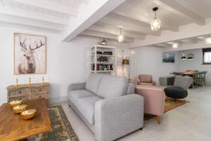 Posezení v ubytování CASA GERRA COMILLAS
