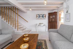 Posezení v ubytování CASA GERRA COMILLAS