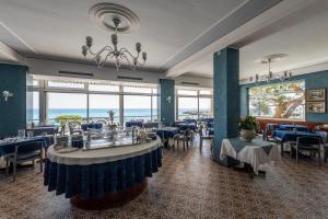 Εστιατόριο ή άλλο μέρος για φαγητό στο Hotel Bellevue Et Mediterranée