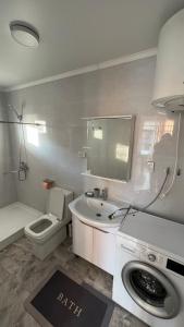 Phòng tắm tại Malina guest house