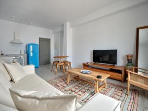 A television and/or entertainment centre at Siora of Paros - Ammiralis & Castelis