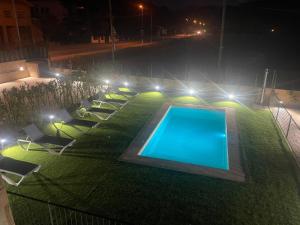 Fotografia z galérie ubytovania Ca la Joia Casa con piscina privada en la Vall d'en Bas v destinácii Les Preses
