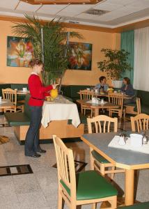 Goście zatrzymujący się w obiekcie Hotel Asperner Löwe