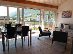Üldine mäevaade või majutusasutusest Apartment La Perouse D1-2 by Interhome pildistatud vaade