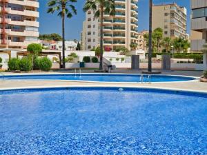 Bazén v ubytovaní Apartment Coral Beach 02 by Interhome alebo v jeho blízkosti