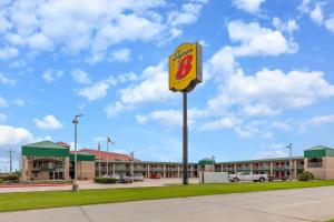 Certifikát, hodnocení, plakát nebo jiný dokument vystavený v ubytování Super 8 by Wyndham Seguin