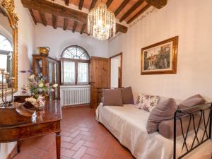 Χώρος καθιστικού στο Holiday Home Alighiero II by Interhome