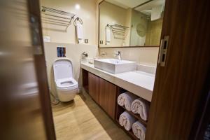 Un baño de The Lilygate Lagos