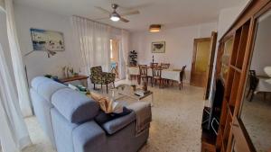 Posedenie v ubytovaní V60 Apartamento 3 habitciones con vistas al mar