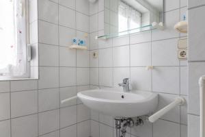 Fotografie z fotogalerie ubytování Ferienhaus 50015 v destinaci Harlesiel