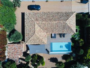 Bazén v ubytovaní Villa Porto-vecchio 4 chambres avec piscine alebo v jeho blízkosti