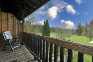 Balkón nebo terasa v ubytování Feriengut zum Fürst`n mit Außenwhirlpool und Sauna
