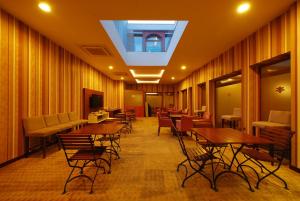 Posezení v ubytování Pasabey Hotel