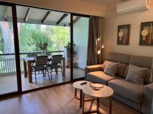 Posedenie v ubytovaní HORTENSIA Suite Puerto Banus